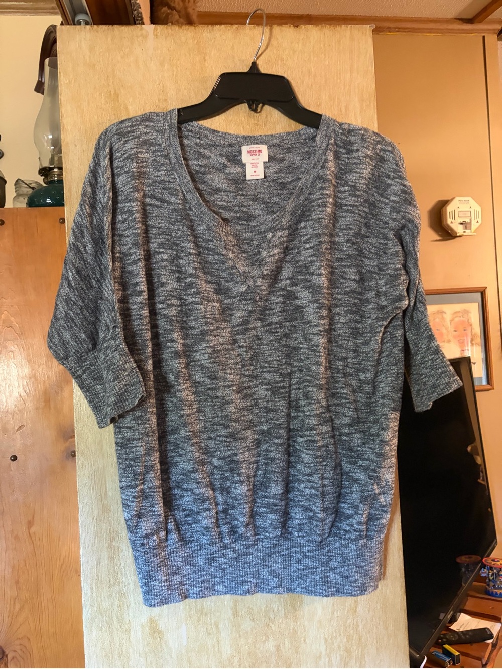 Mossimo Supply Co. Heathered Blue-Gray V-Neck Short Sleeve Knit Top